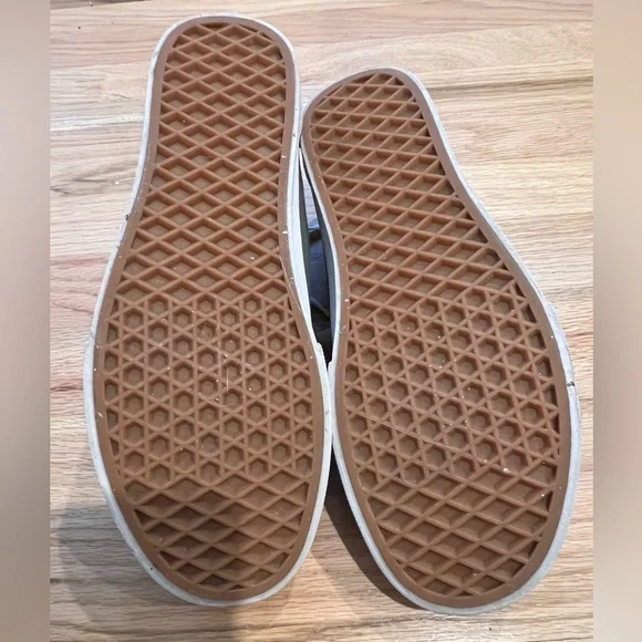 Womens Vans, size 8, color Olive, (Suede/Canvas) - Picture 11 of 12